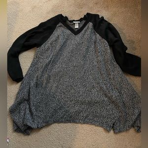 Black and gray tunic